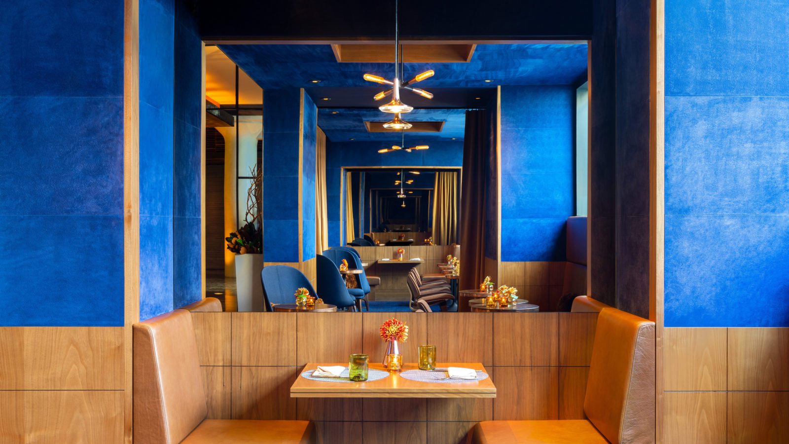 PRINT Cafe banquette and mirror.