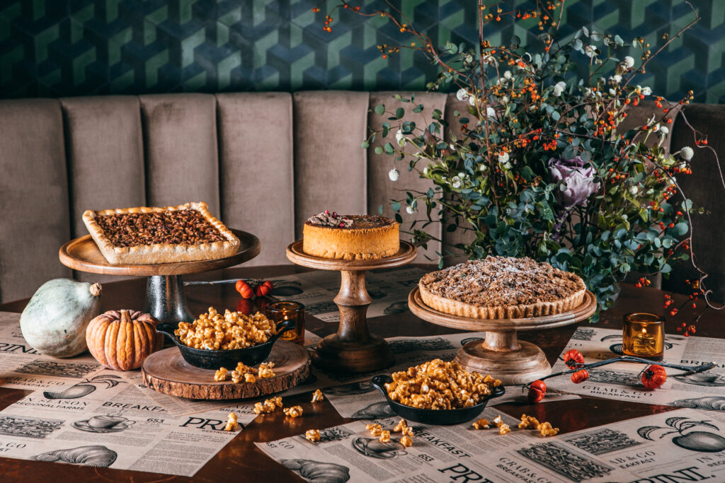 thanksgiving pies and desserts.